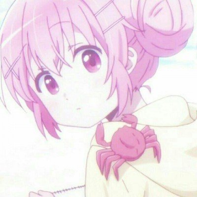女表演者艺术展上半裸倒挂当钟锤